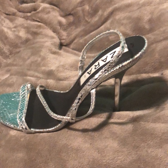 Silver sandal - Picture 5 of 5